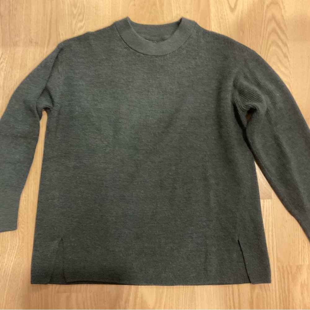 LULULEMON wool blend crew neck sweater! Like new!